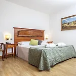 コッレヴェルデ パーク 4* アグリジェント
