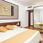 ホテル コッレヴェルデ パーク 4*