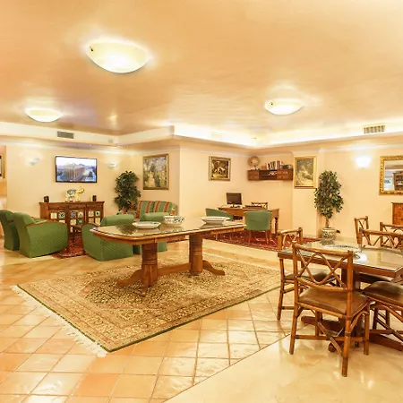 Colleverde Park 4*